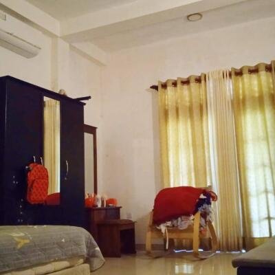 Ultra Luxury 3 storey house near Gampaha Udupila with all amenities built on 30 perches plot-13