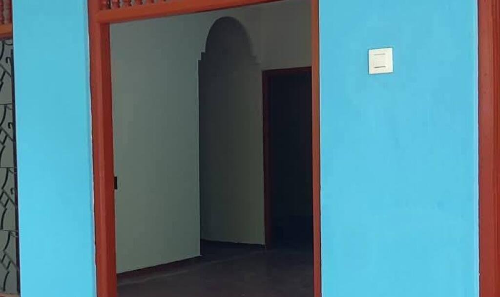 Jaffna -[ town] House for sale in Anmitha area.-4