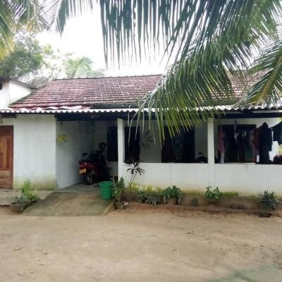 House for sale in Kilinochchchi Aanaivilunthan area-1