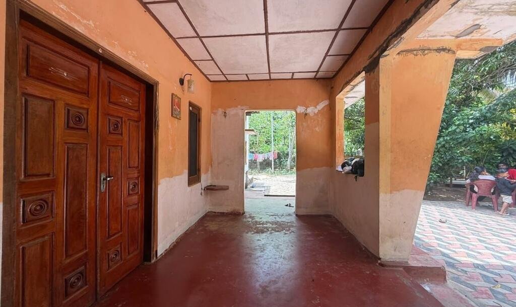 அச்சுவேலி Town இல் 4.5 பரப்பு காணி வீடு விற்பனைக்கு-7