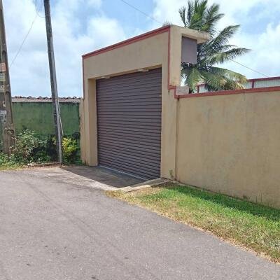Well Maintained Semi Furnished House for Sale in Enderamulla, Wattala-1