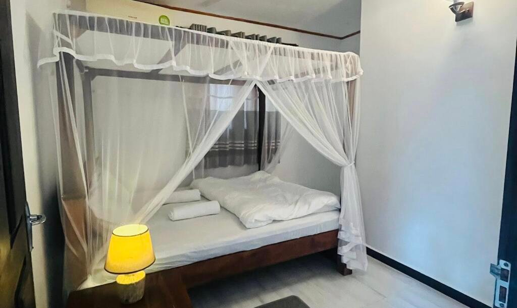 Running Villa for sale...AHANGAMA-7
