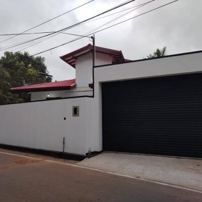 10 PERCH  3 BEDROOMS BRAND NEW HOUSE SALE IN PILIYANDALA KESBEWA-1