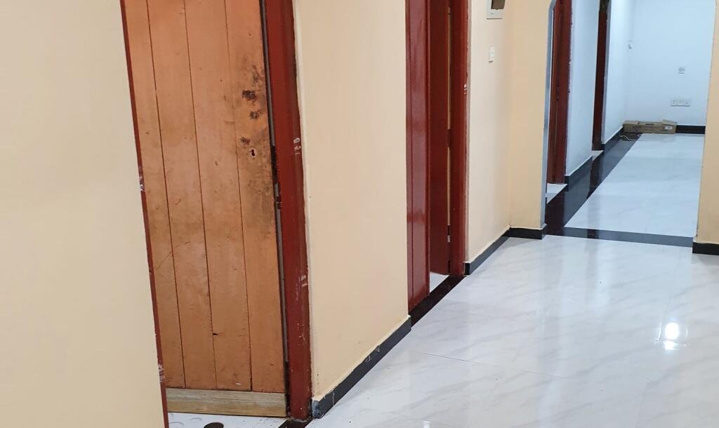 Vavunia #Dhonikal area 4 spreading sturdy house with round wall for sale.-7