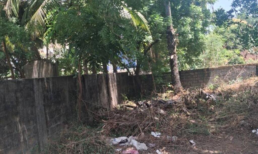 Jaffna - இராமநாதன் வீதி  அருகில் காணி விற்பனைக்கு உள்ளது.-3