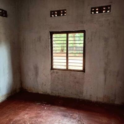 யாழ்ப்பாணம் குப்பிளானில் 4 ½ பரப்பு காணியுடன் வீடு விற்பனைக்கு