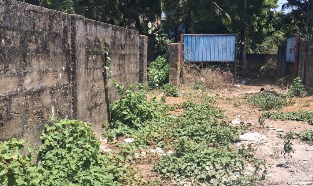 Jaffna - இராமநாதன் வீதி  அருகில் காணி விற்பனைக்கு உள்ளது.-1