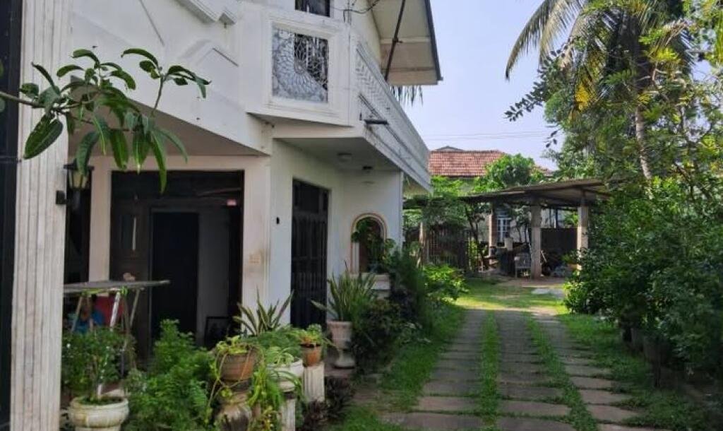 Two Story House-6
