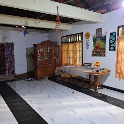 10 perches house for sale in Ganegoda area near 500 meters to Mirigama tree junction.-3