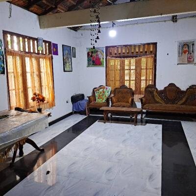 10 perches house for sale in Ganegoda area near 500 meters to Mirigama tree junction.-6