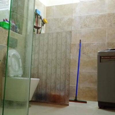Ultra Luxury 3 storey house near Gampaha Udupila with all amenities built on 30 perches plot-12