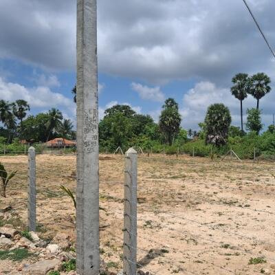 யாழ்ப்பாணம் கே.கே.எஸ்   கடற்கரை முகப்போடு காணி விற்பனைக்கு.-3