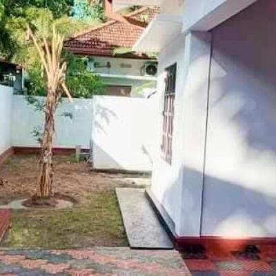 யாழ்ப்பாணம்  மேற்கு கொக்குவில் பொன்னையா  வீதியில்  வீடு விற்பனைக்கு.-6