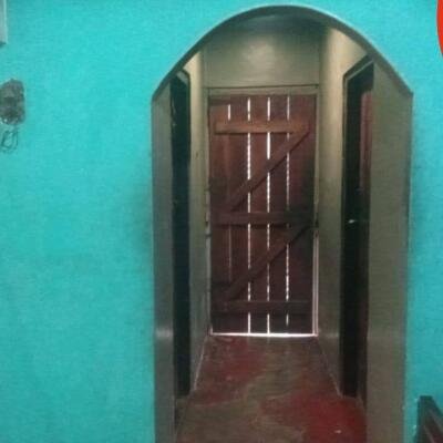 1 lobby house with 3 sides round wall for sale near #Jaffna #Navandurai.-5