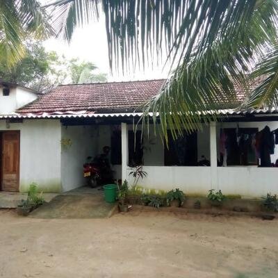 House for sale in Kilinochchchi Aanaivilunthan area-9
