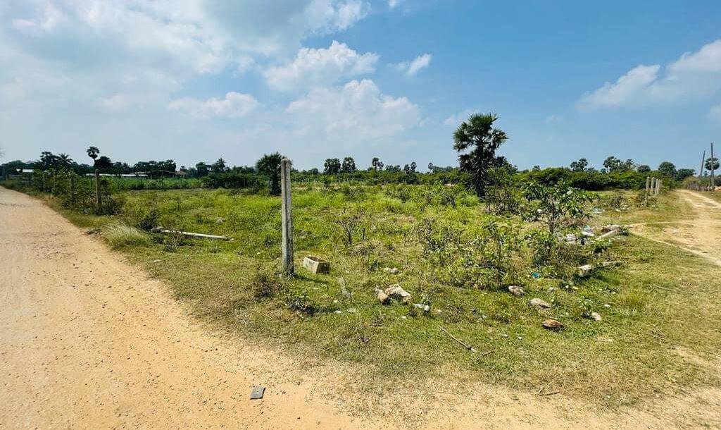 Land For Sale In mathagal Jaffna-6