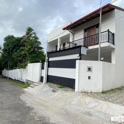 Modern Brand new 2 Story House for rent in Mountlavinia-1