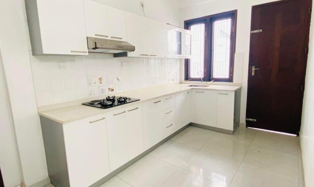 Modern Brand new 2 Story House for rent in Mountlavinia-13