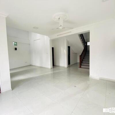 Modern Brand new 2 Story House for rent in Mountlavinia-4